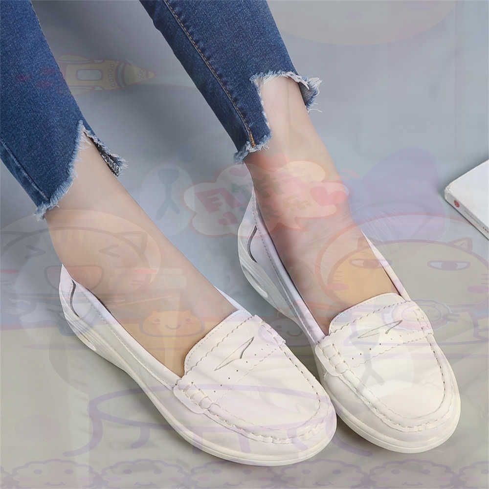 Travel Accessories For Women Gift Ideas - Sepatu Ukuran Besar Wanita Slip-On Lembut