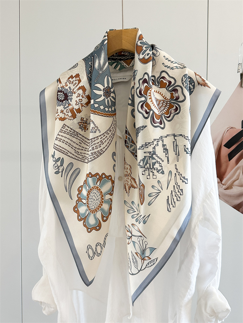 Bandana Wanita Motif Kuda 90CM - Travel Accessories Gifts For Women ulasan dan harga