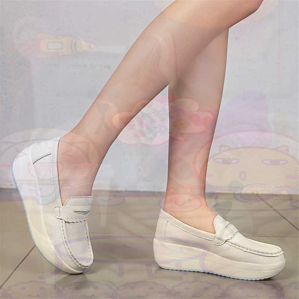 Plataform Sepatu Kets Merah Mu - Travel Accessories For Women Gift Ideas ulasan dan harga