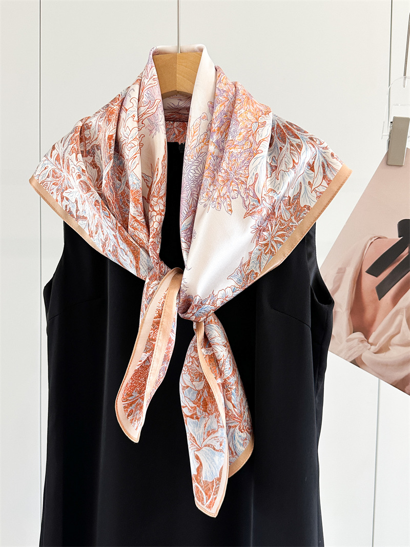 Syal Sutra Lembut Wanita Banda - Travel Accessories Gifts For Women ulasan dan harga